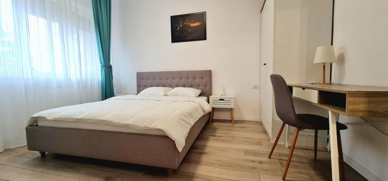 Moma Central Oradea Zewnętrze zdjęcie